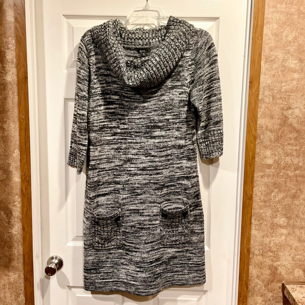 💚Trendy Black and Gray Sweater Dress